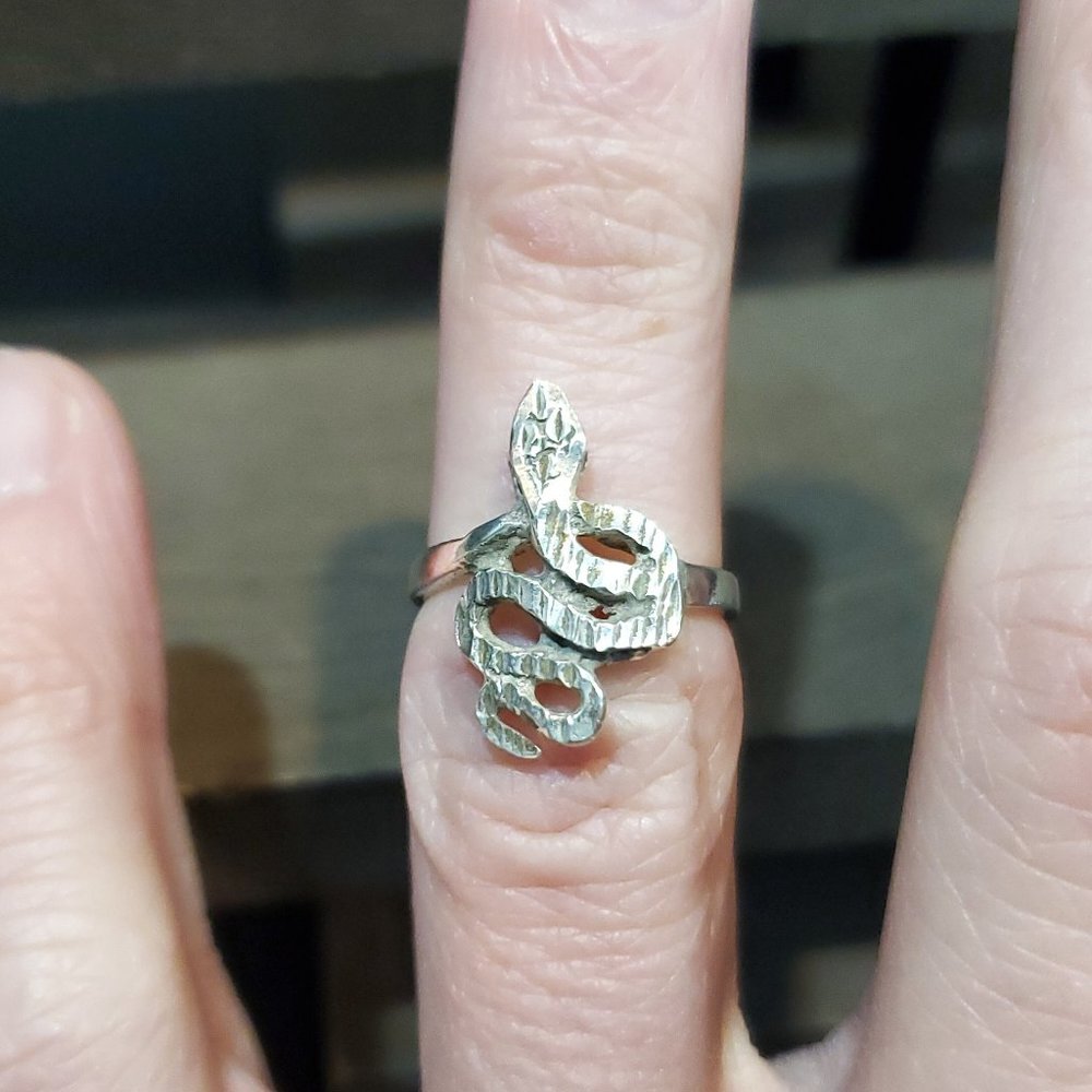 Size 5 925 Sterling Silver Cool Coiled Snake Ring